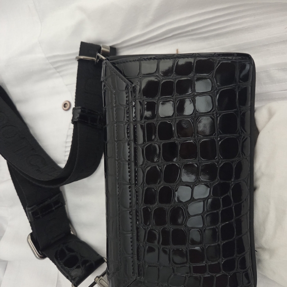 Christian Louboutin Black Croc-Embossed Women's Bag - Picture 2 of 16